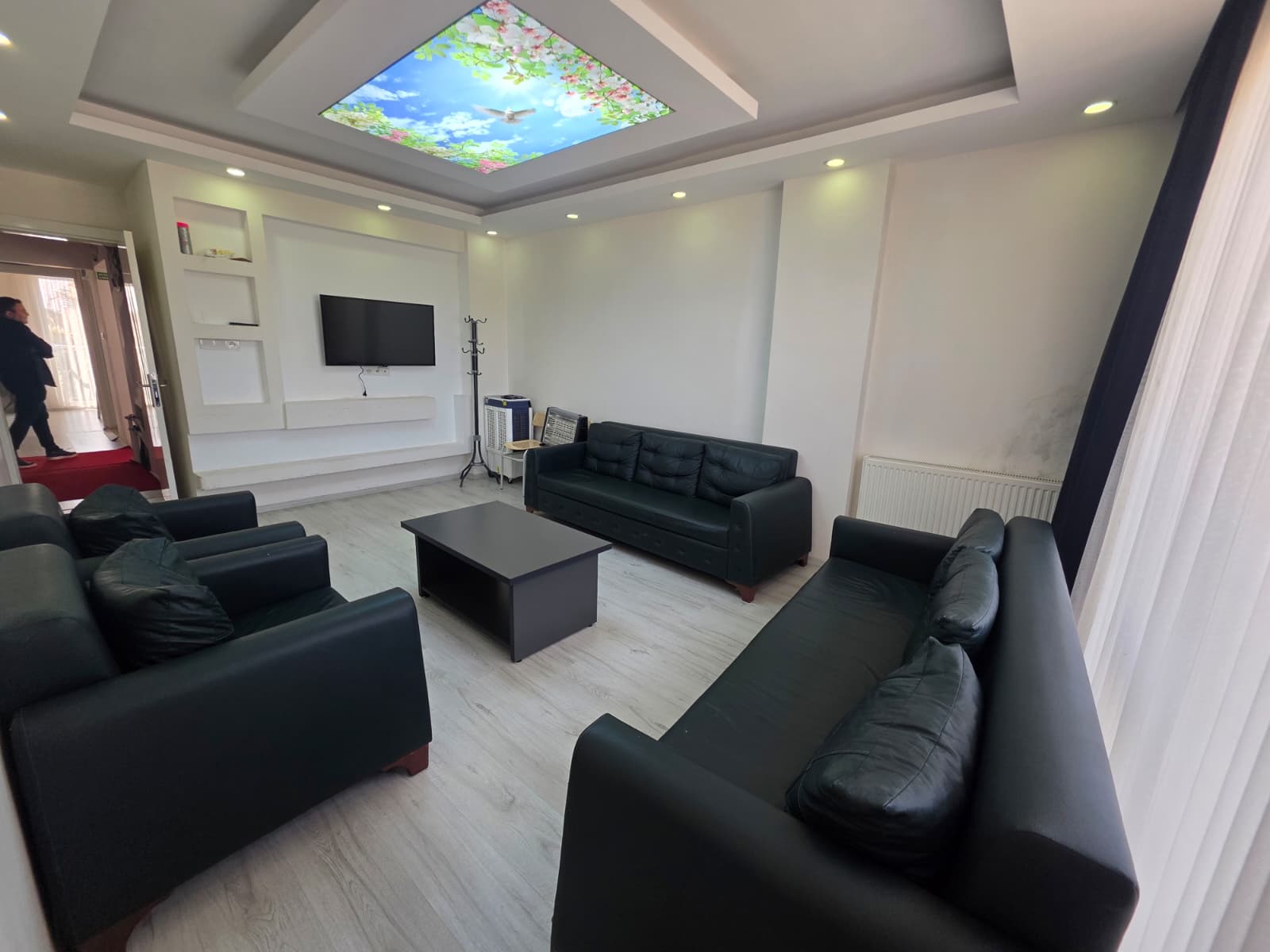 Veli Bekleme Odamız